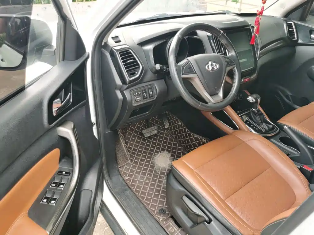 Changan Oshan Changan Oushang CX70 2017 2017 CX70T 1.5T Automatic Luxury Edition