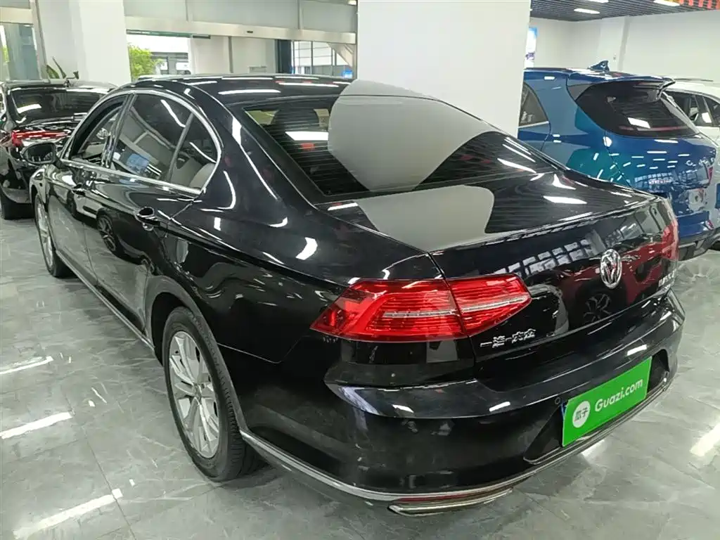 Volkswagen Magotan 2018 Facelift 380TSI DSG Luxury фото 5