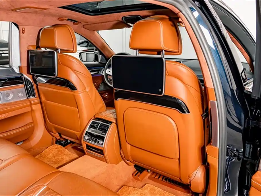 BMW 7 Series 2019 Facelift 750Li xDrive V8 M Sport Package фото 25