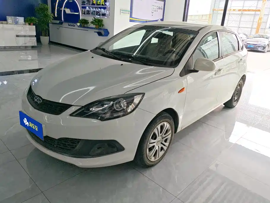 Chery Fengyun 2 2013 2013 Hatchback 1.5L AMT Sharp Edition