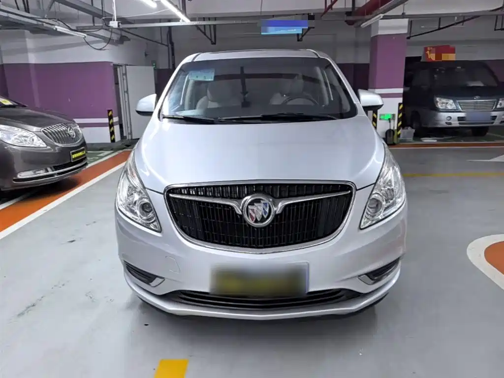 Buick GL8 2017 25S Premium Model China V фото 3