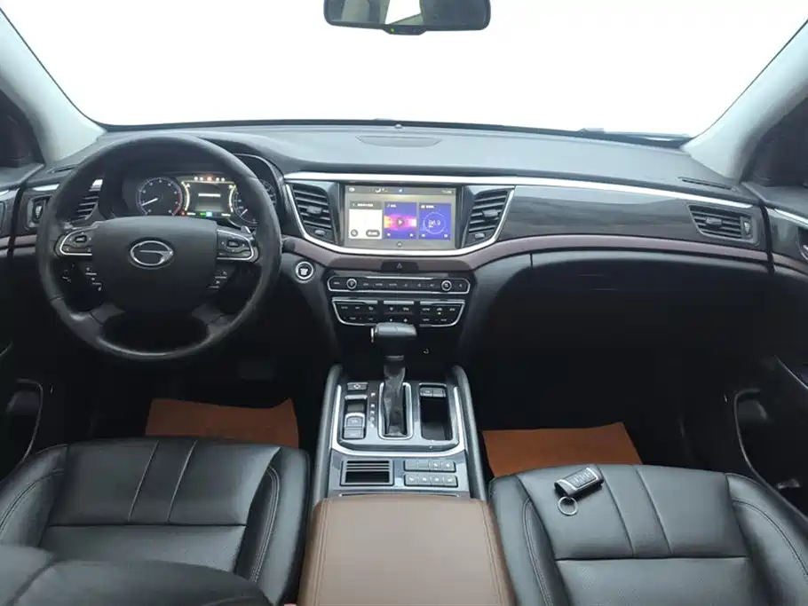 GAC Trumpchi Trumpchi GS8 2017 320T 2WD Luxury Smart Connect (7-seater) фото 12