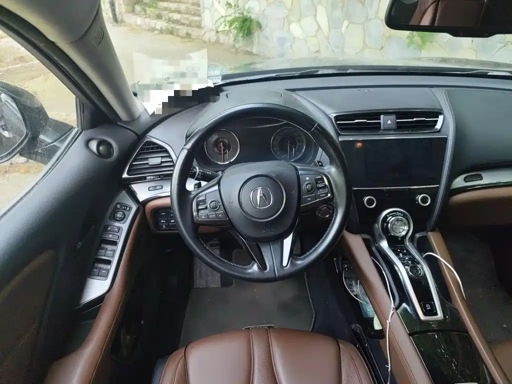 Фото 3 - Acura CDX