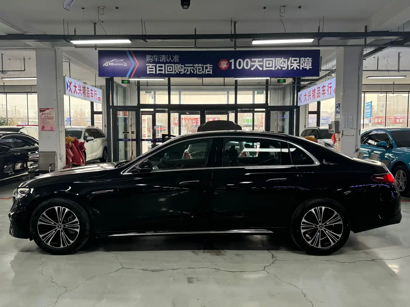 MERCEDES-BENZ E-CLASS
