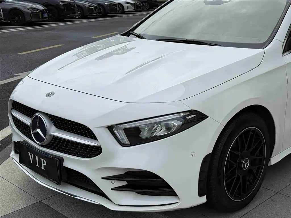 Mercedes-Benz A-Class 2020 A 200 L Sport Sedan фото 14