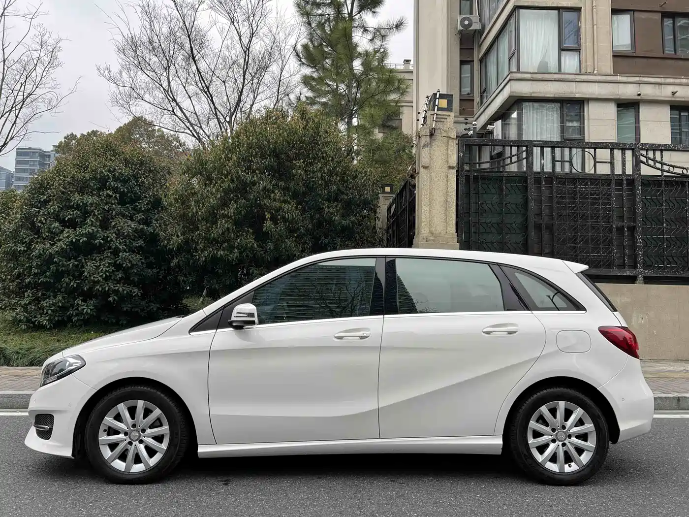 Mercedes-Benz B-Class 2017 B 180 фото 7
