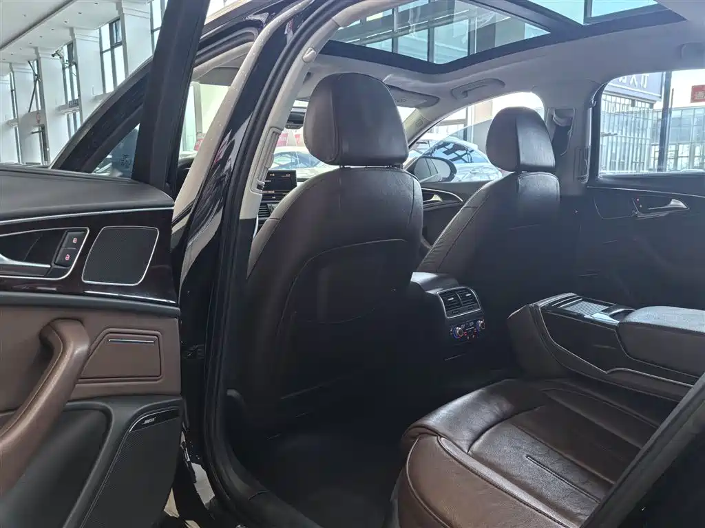 Audi A6L 2014 30 FSI Luxury фото 11