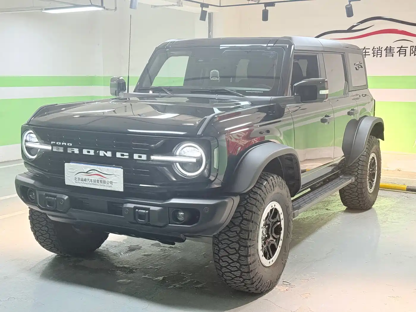 Ford Bronco 2024 2.3T Black Diamond Big Foot Off-Road Edition фото 2