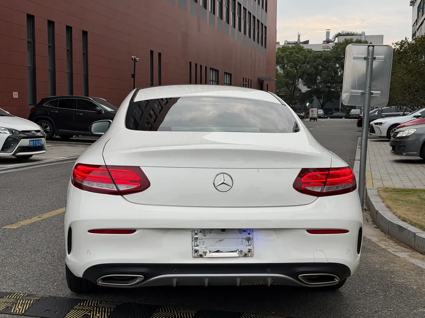 Mercedes-Benz C-Class (Import) 2018 C 200 Coupe фото 14
