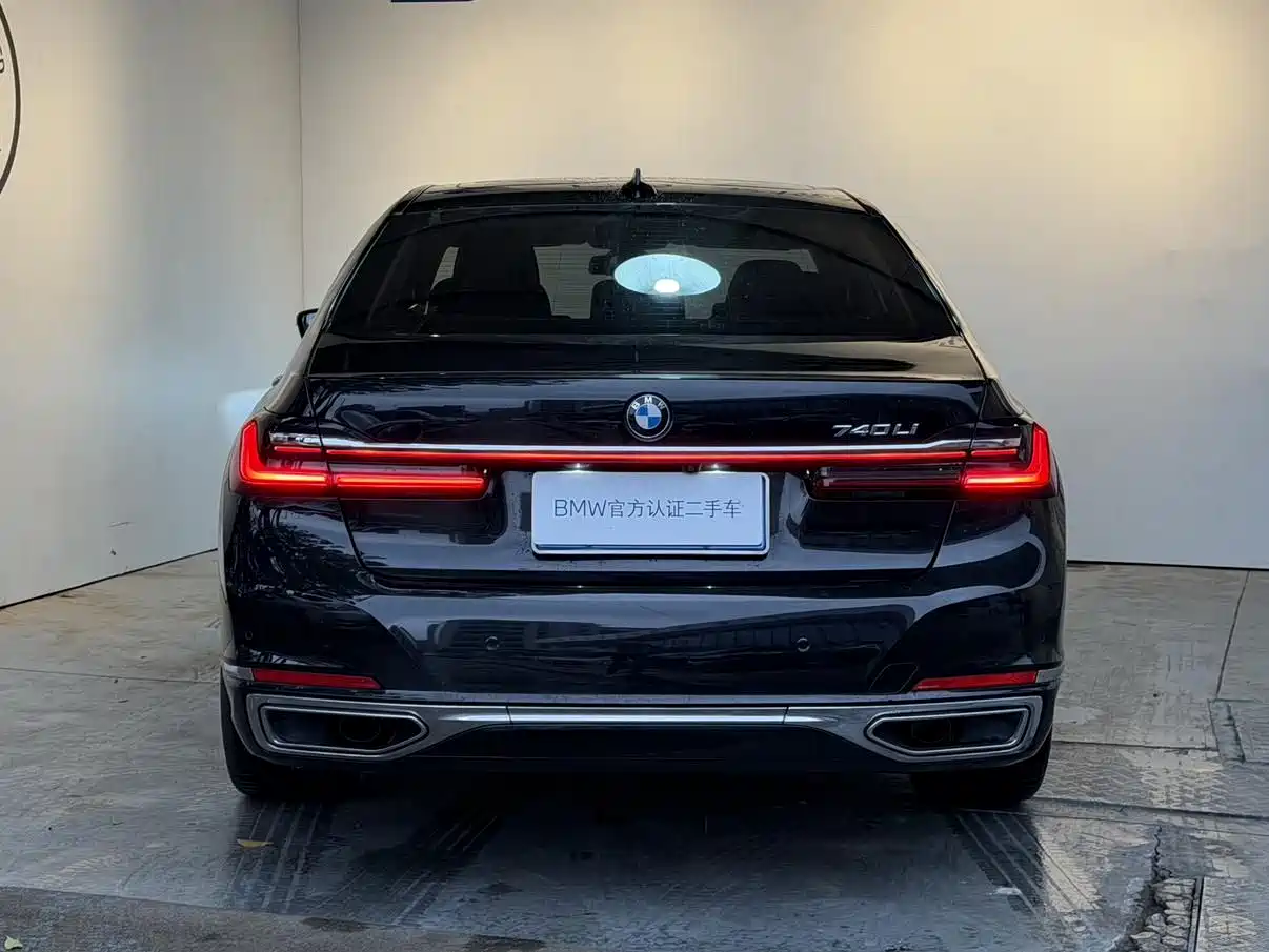 BMW 7 Series 2021 Model 740Li Leading Luxury Package фото 2
