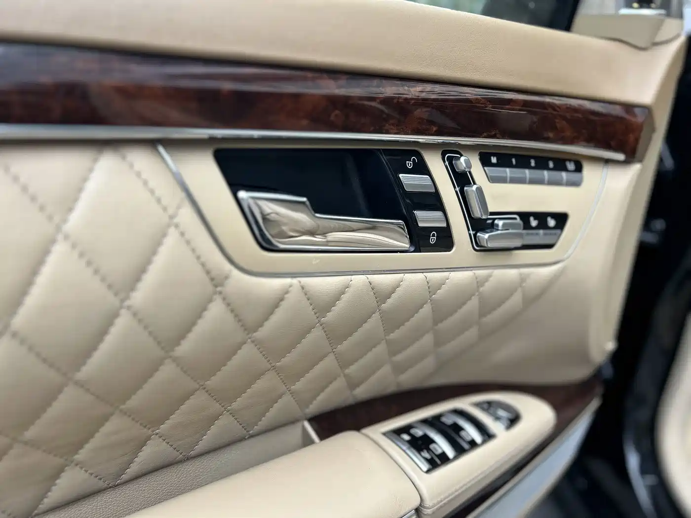 Mercedes-Benz S-Class AMG 2013 AMG S 65 L Grand Edition фото 11