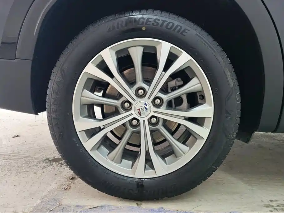 Buick Envision Plus 2023 Enclave Plus 652T 5-Seater AWD Luxury фото 6