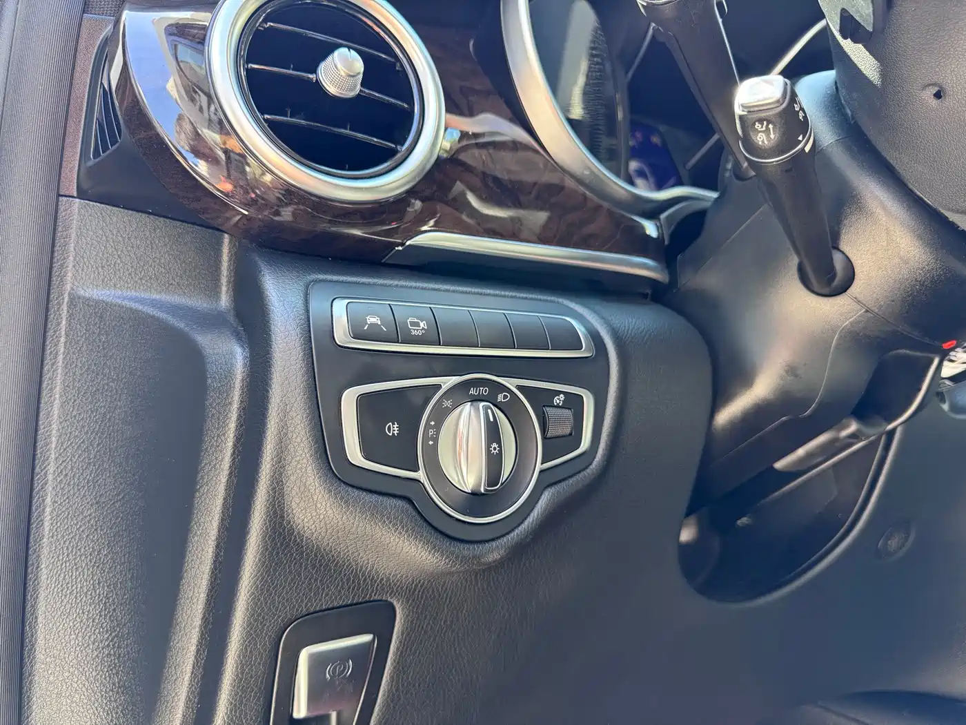 Mercedes-Benz V-Class 2018 2018 V 260 L Premium Long Version China V