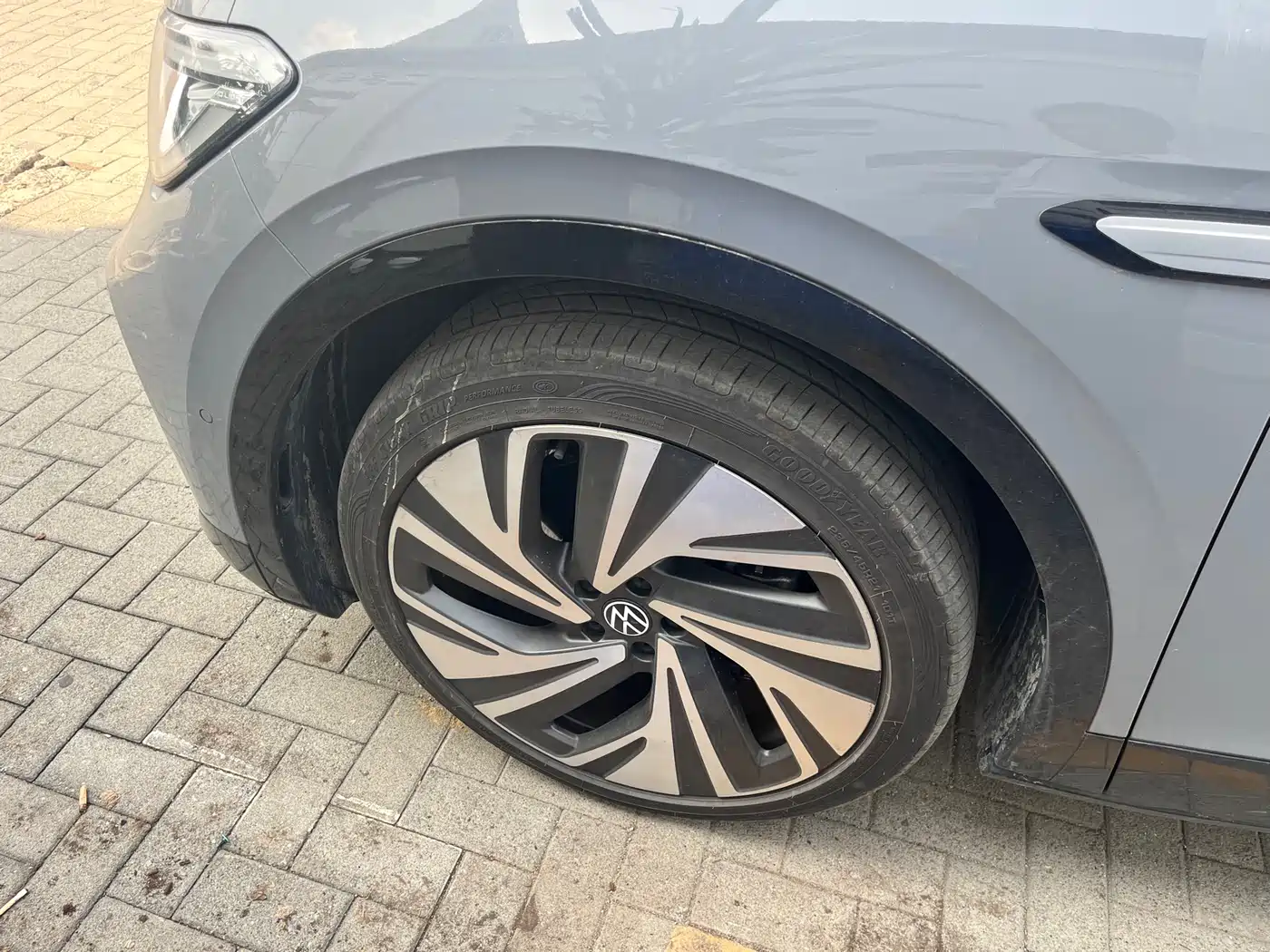 VOLKSWAGEN ID.4 CROZZ