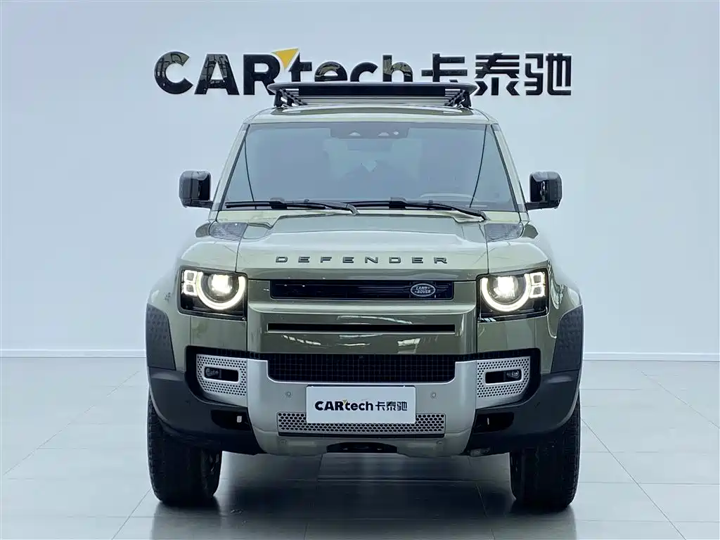 Land Rover Defender 2024 110 3.0T P400 Dark Special Edition фото 2