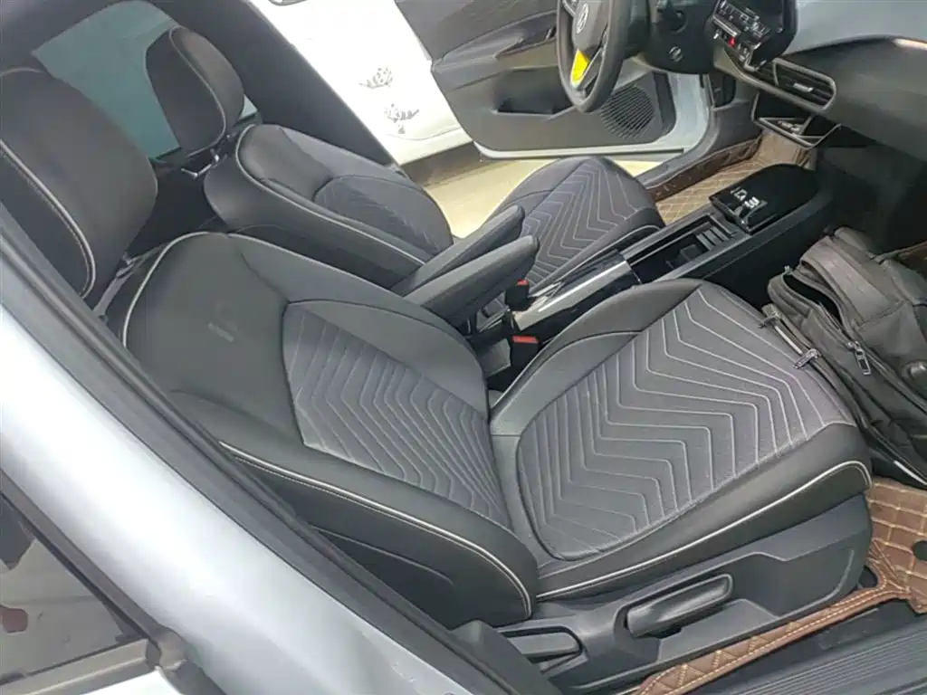 Volkswagen ID.3 2023 Upgraded Pure Intelligence Edition фото 25