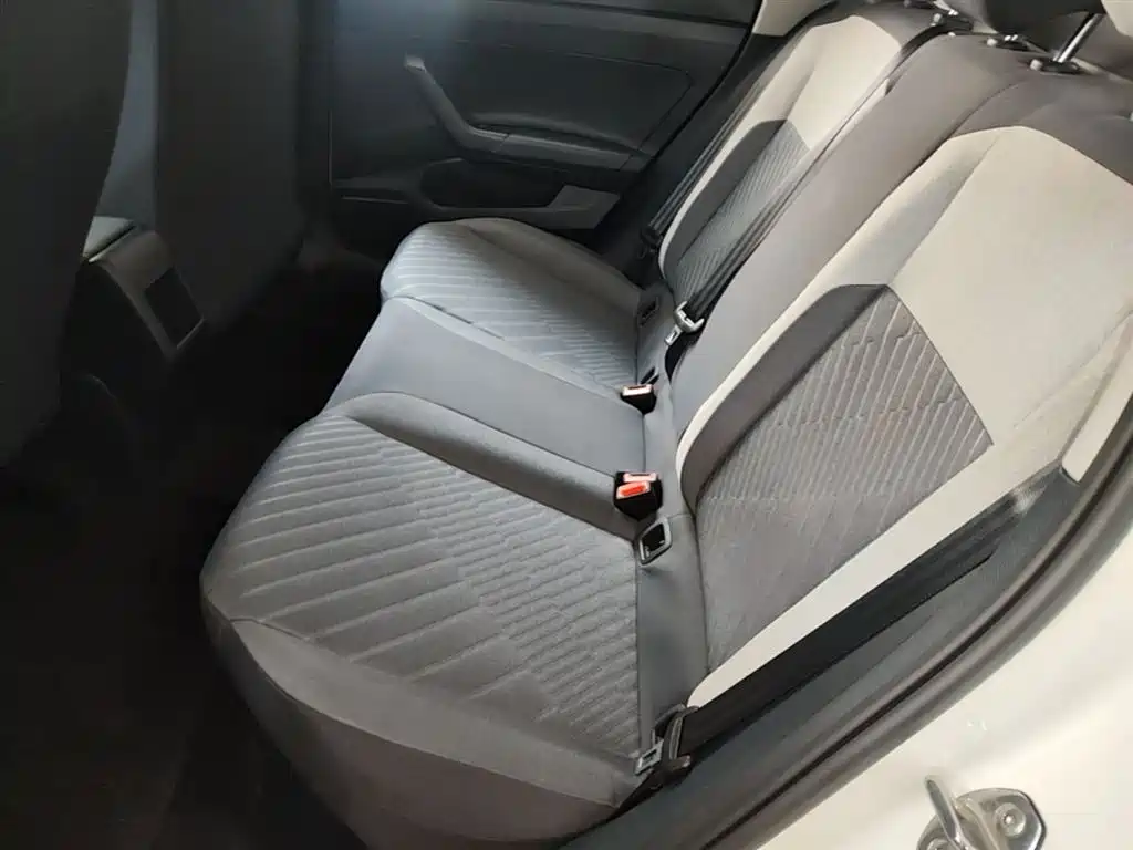 Volkswagen Lavida 2023 New Sharp 1.5L Auto Premium Edition фото 17