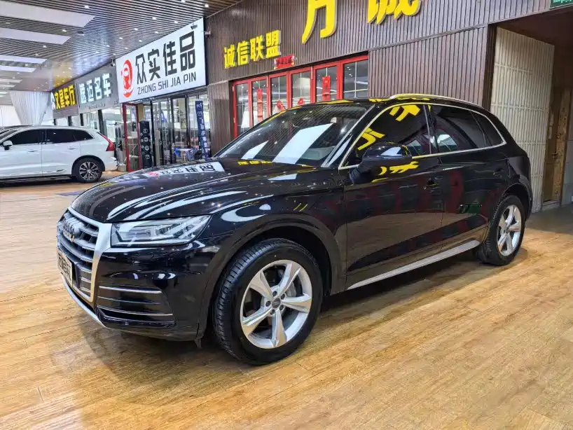 Audi Q5L 2018 40 TFSI Premium Progressive China VI