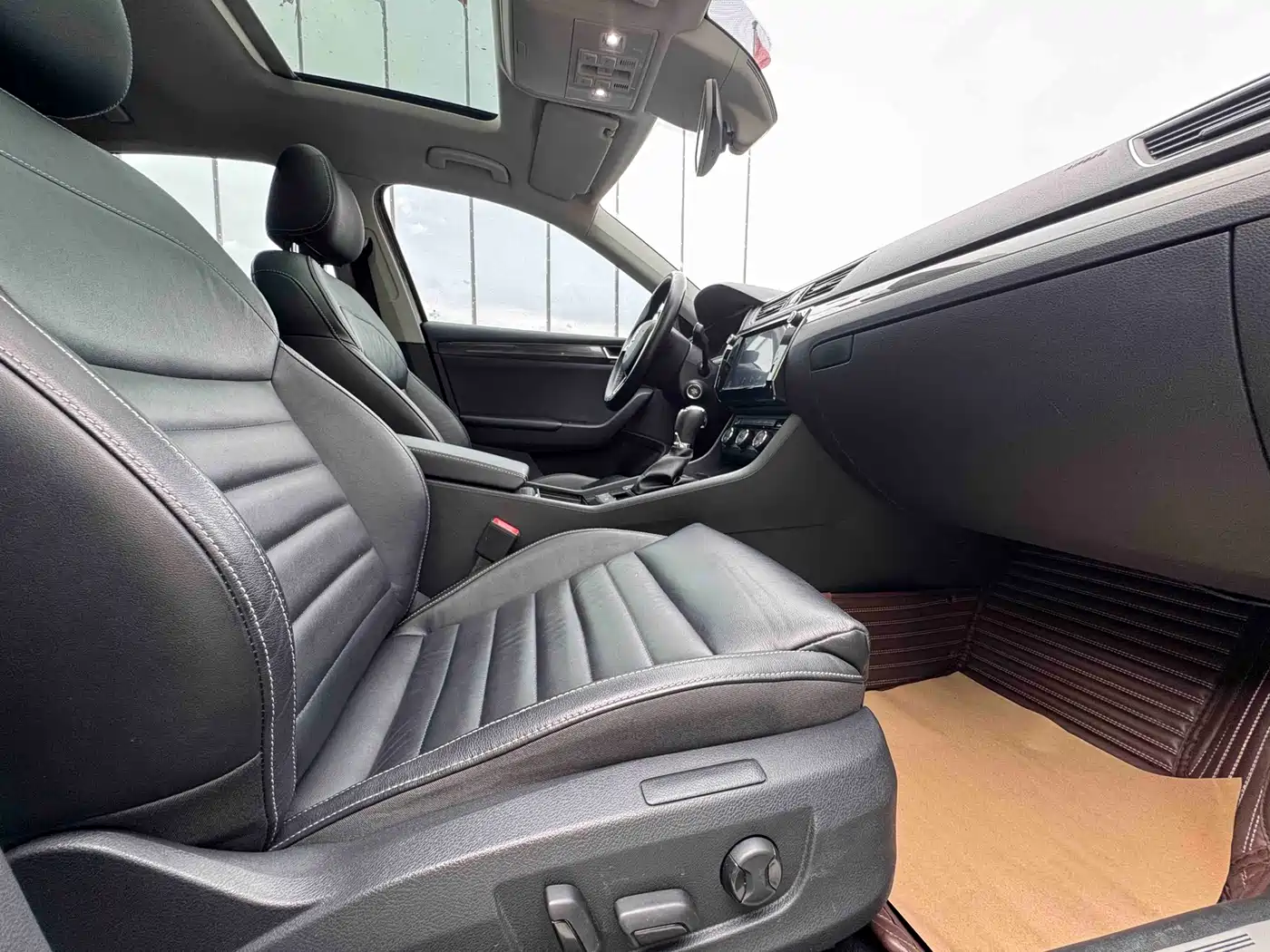 Škoda Superb 2018 TSI330 DSG Luxury Edition China V фото 5