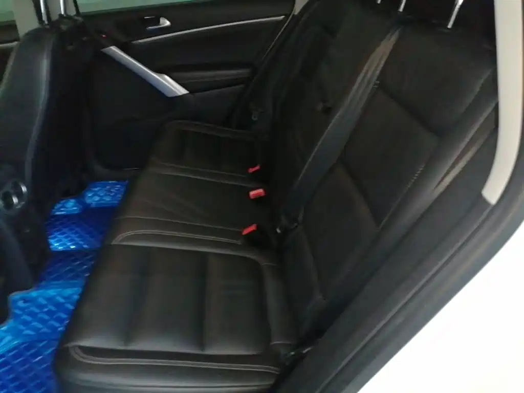 Volkswagen Tiguan 2015 1.8TSI Automatic 2WD Highline фото 17