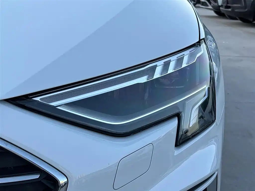 Audi A3 2022 Sportback 35 TFSI Style Sport фото 4