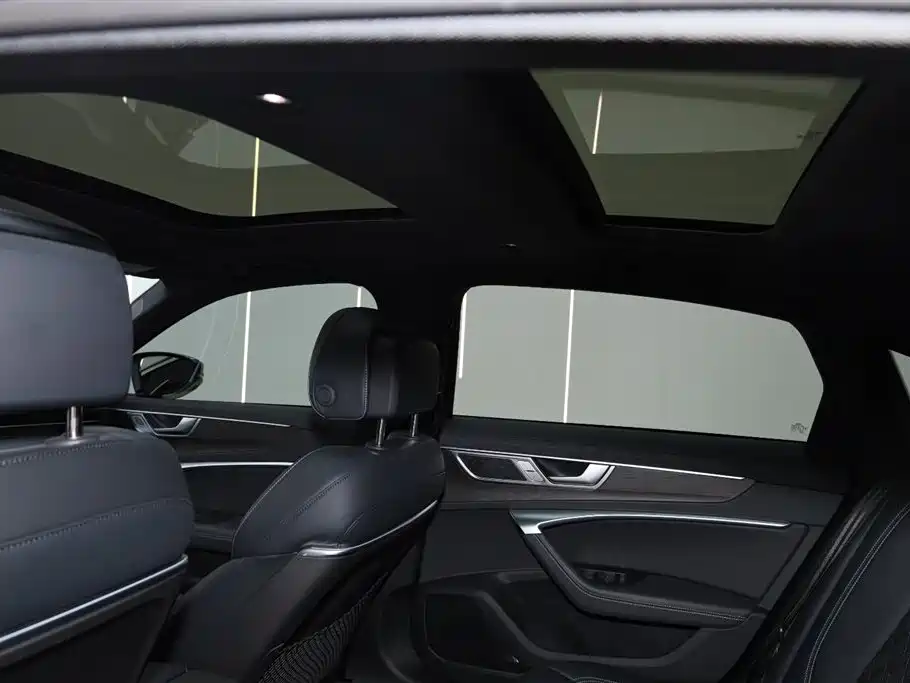 Audi A6L 2025 45 TFSI quattro Premium Sport + Exclusive Package фото 24