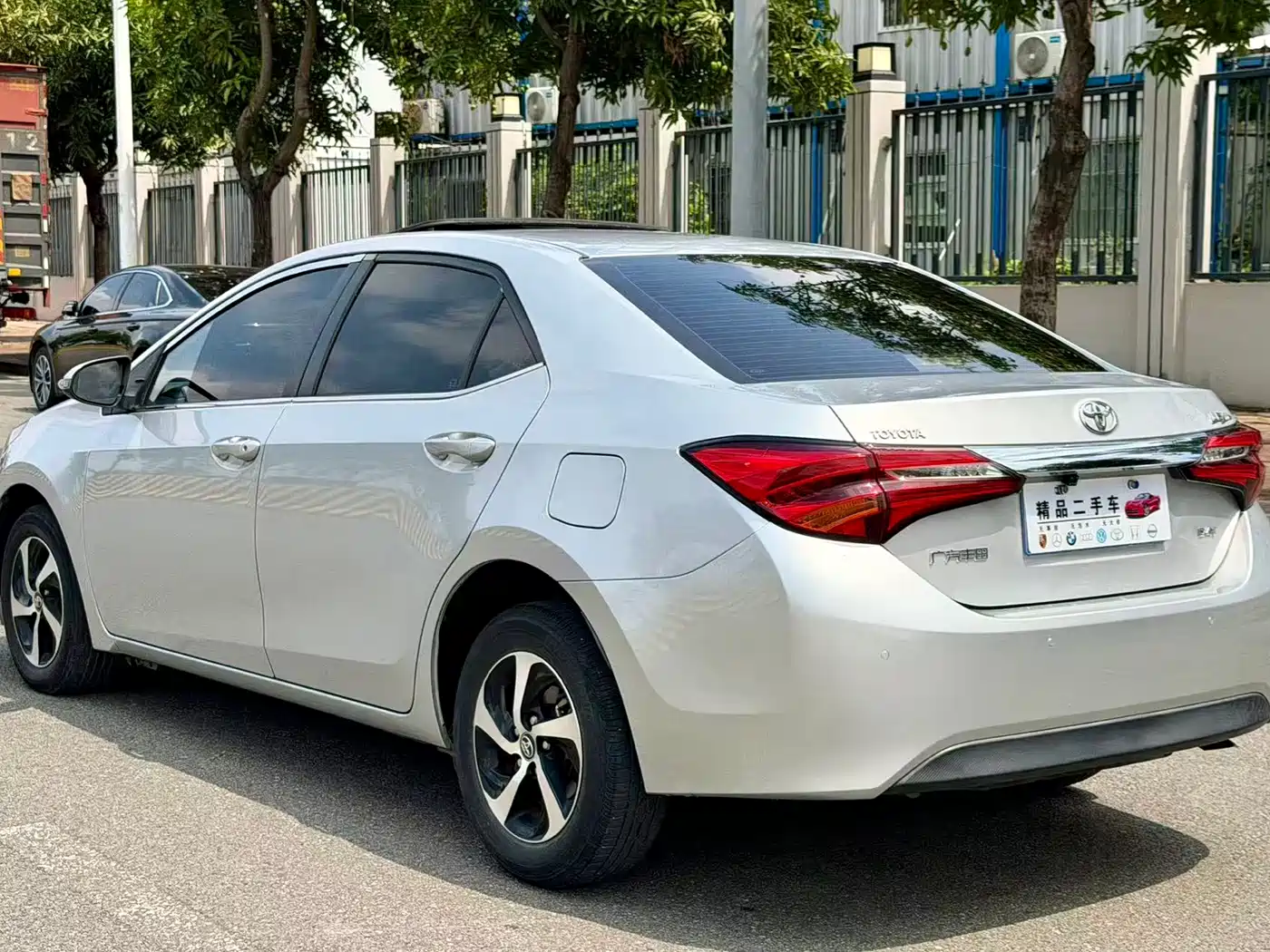 Toyota Levin 2018 185T CVT Luxury Edition фото 7