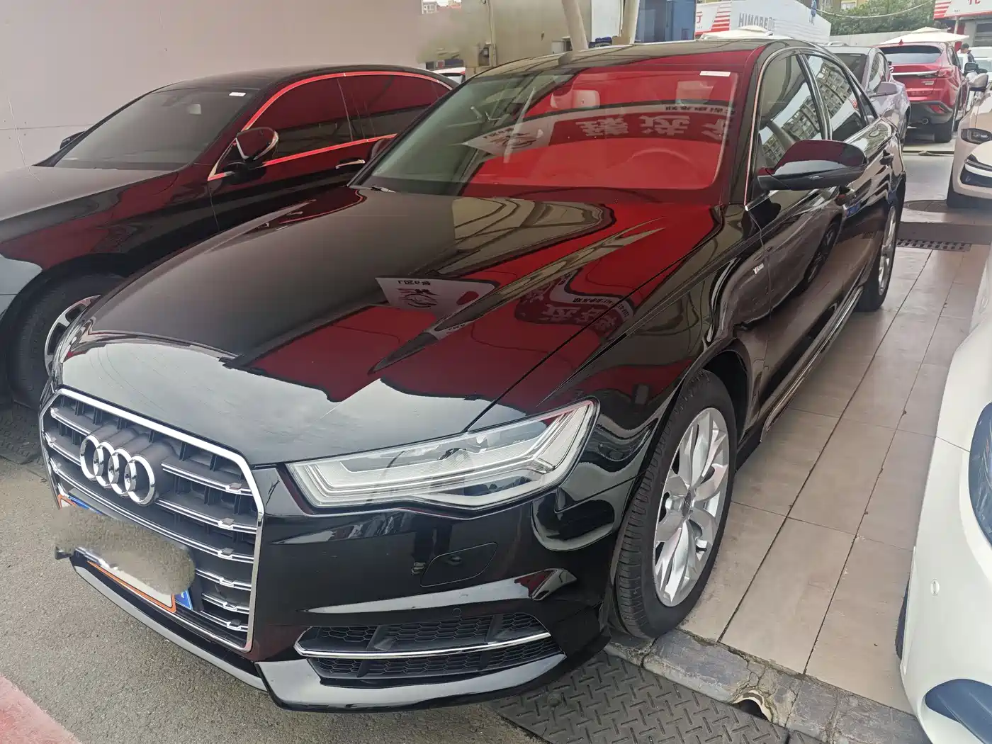 Audi A6L 2018 30th Anniversary 35 TFSI Fashion