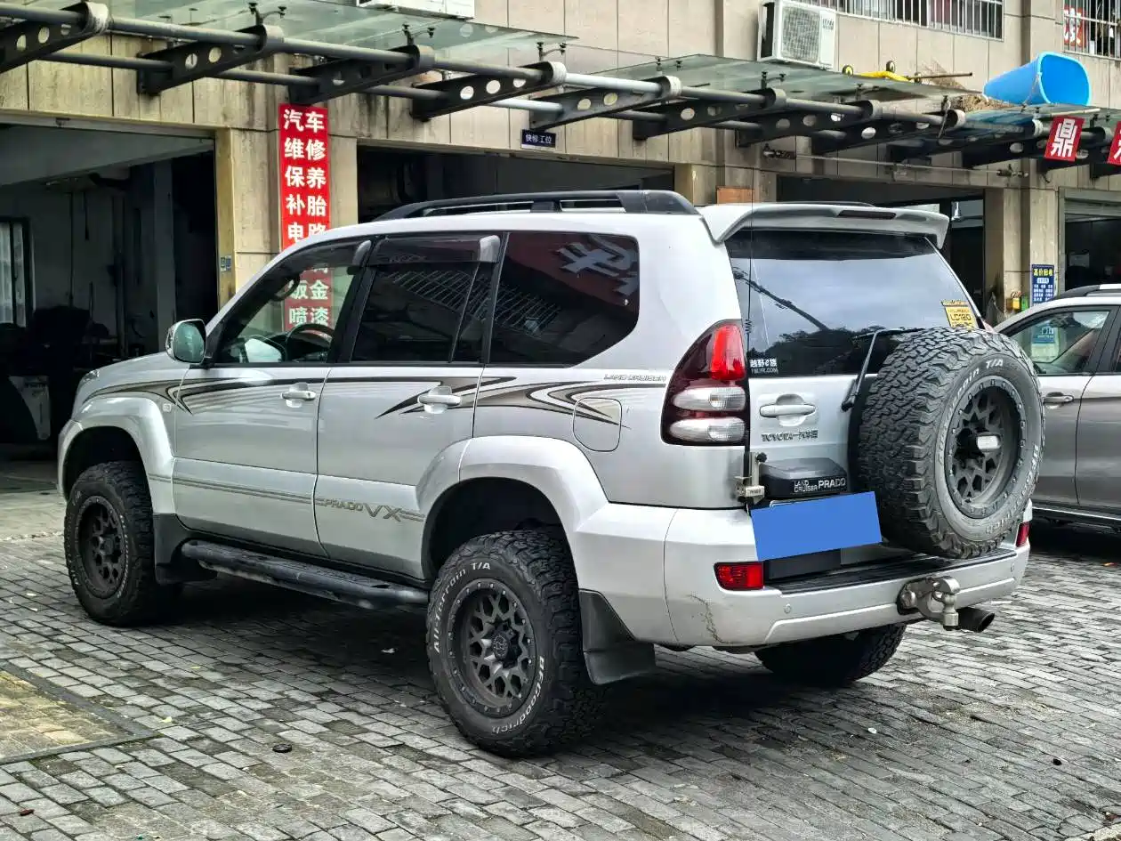 Toyota Prado 2006 4.0L Auto VX фото 4