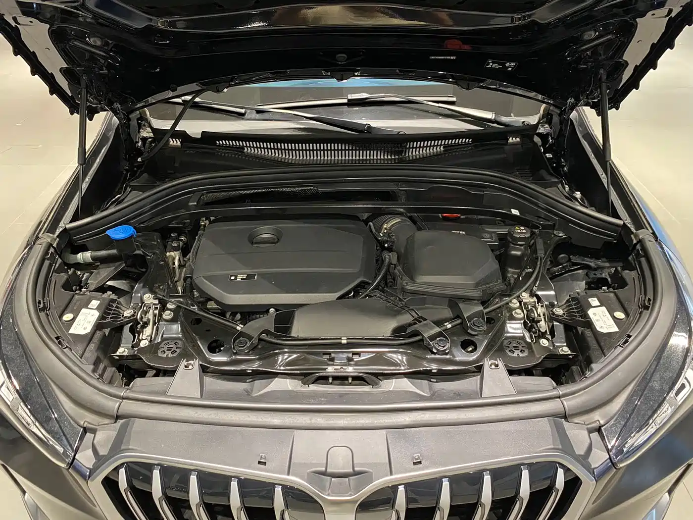 BMW X1 2023 sDrive20Li X Design Package фото 18