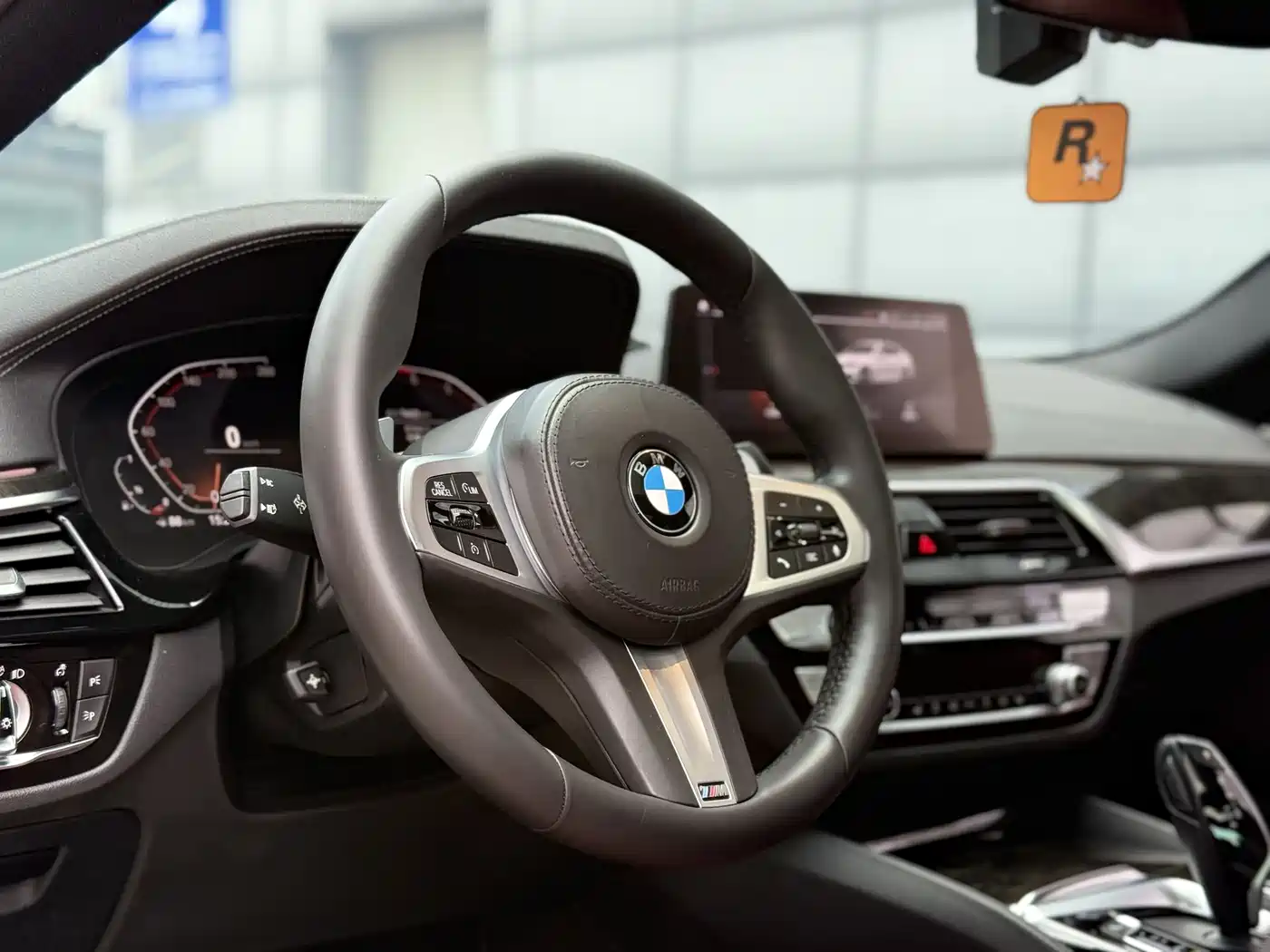 BMW 5 Series 2020 530Li Leading M Sport Package фото 7