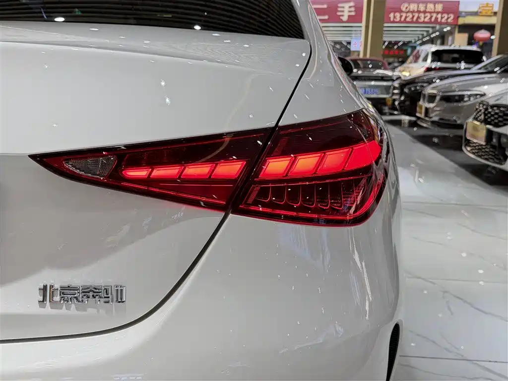 Mercedes-Benz C-Class 2024 Facelift C 260 L Sport фото 8
