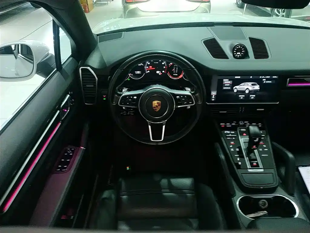 Porsche Cayenne 2018 Cayenne 3.0T фото 11