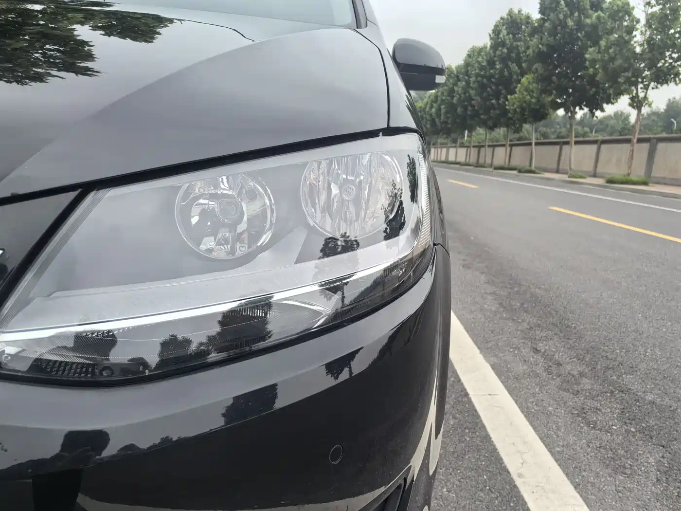 Volkswagen Sharan 2016 380TSI Comfort 7-seater фото 4