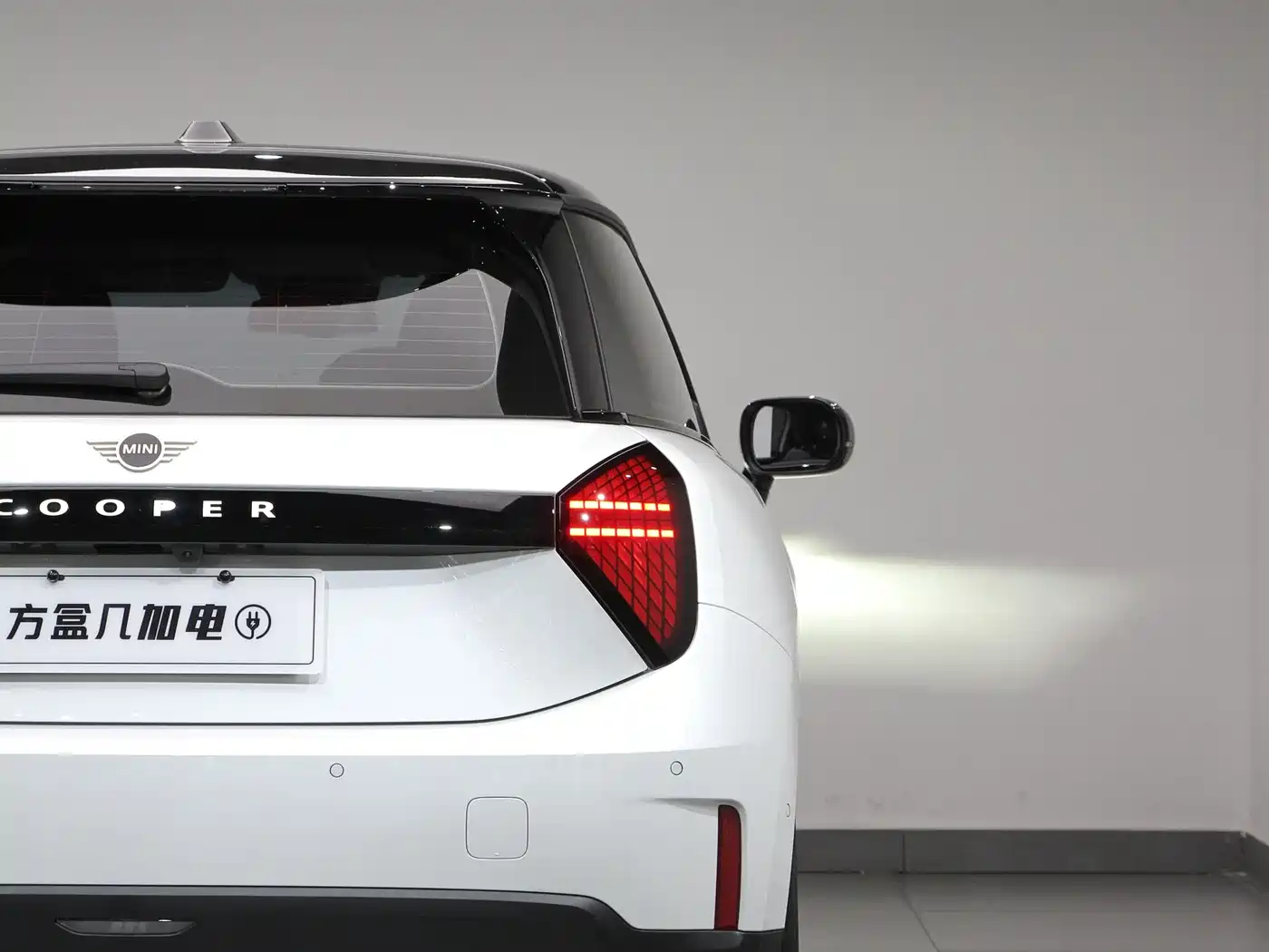 MINI ELECTRIC  COOPER