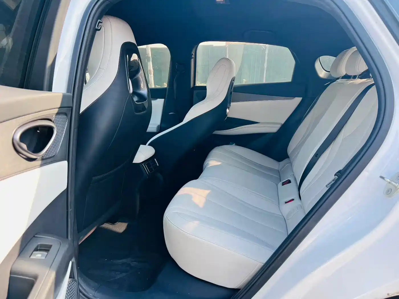 BYD Seal 06 New Energy 2024 DM-i 80KM Luxury фото 6