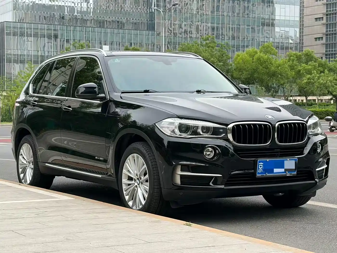 BMW X5 (Import) 2014 xDrive35i Leading фото 3