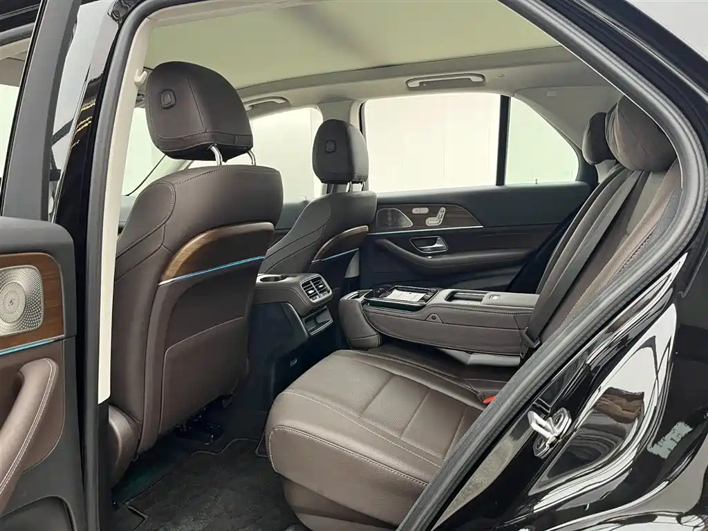 Mercedes-Benz GLE New Energy 2022 Facelift GLE 350 e 4MATIC фото 2