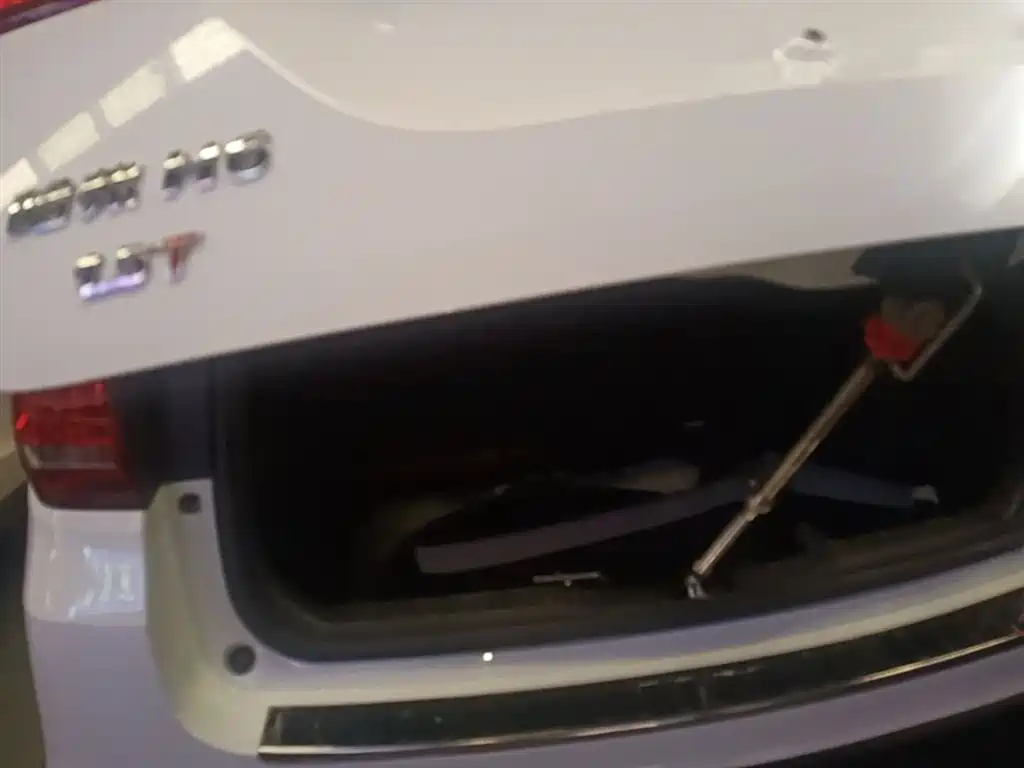 Haval H6 2013 Sport Edition 1.5T Manual 2WD Elite фото 19