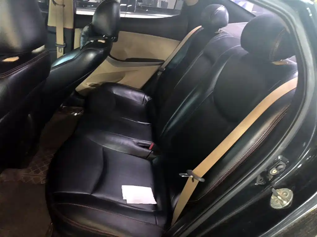 Hyundai Langdong 2012 1.6L Manual Leading фото 17