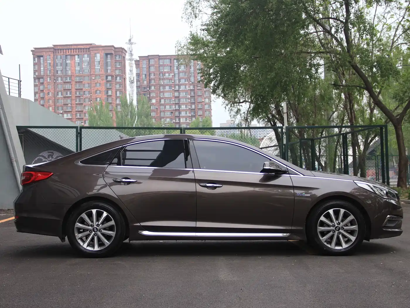 Hyundai Sonata 2015 1.6T GLS Smart фото 17