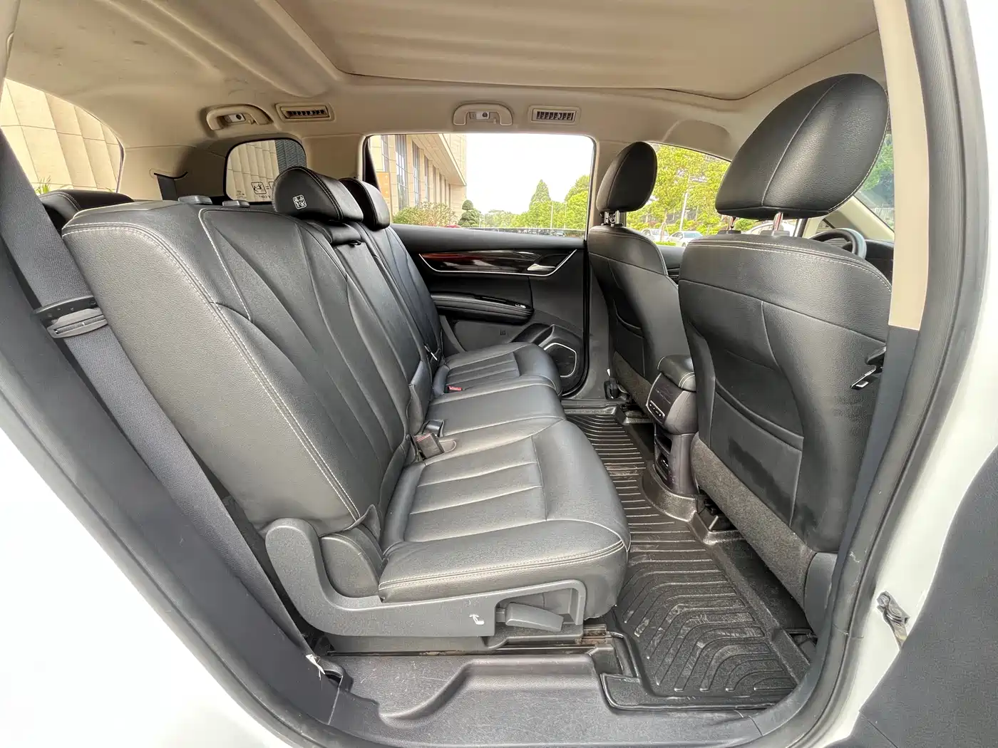BYD Song MAX 2017 1.5T Auto Smart Connect Premium 7-seater фото 14
