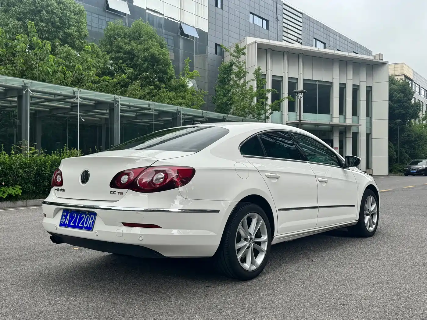 Volkswagen FAW-Volkswagen CC 2012 1.8TSI Luxury фото 6