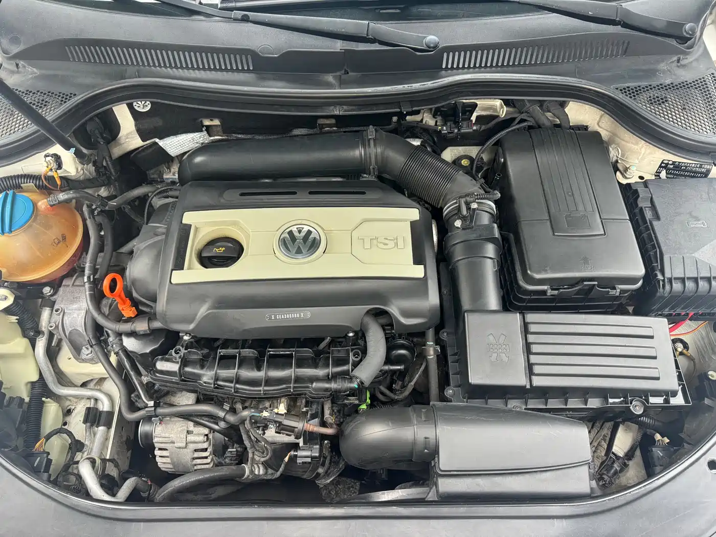 Volkswagen FAW-Volkswagen CC 2012 1.8TSI Luxury фото 13