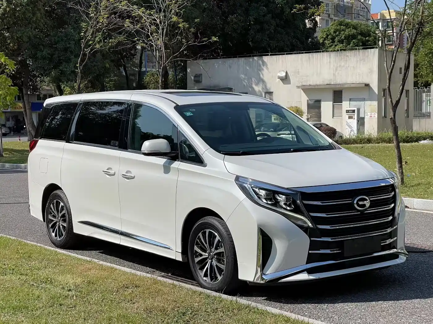 GAC TRUMPCHI M8