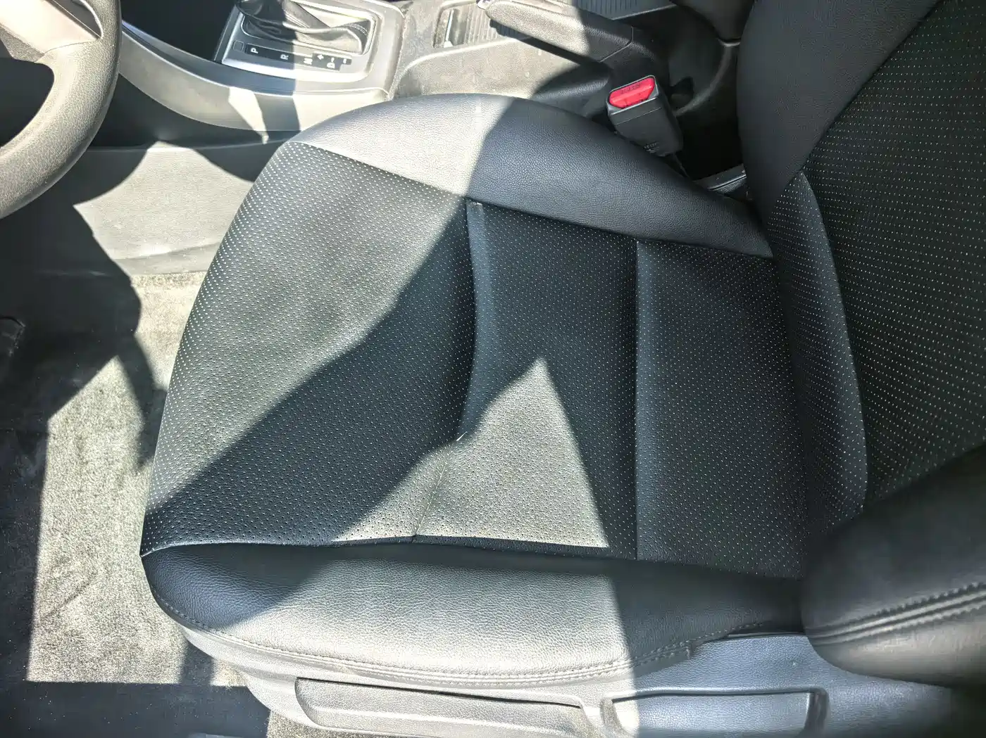 Hyundai Langdong 2012 1.6L Automatic Fashion фото 11