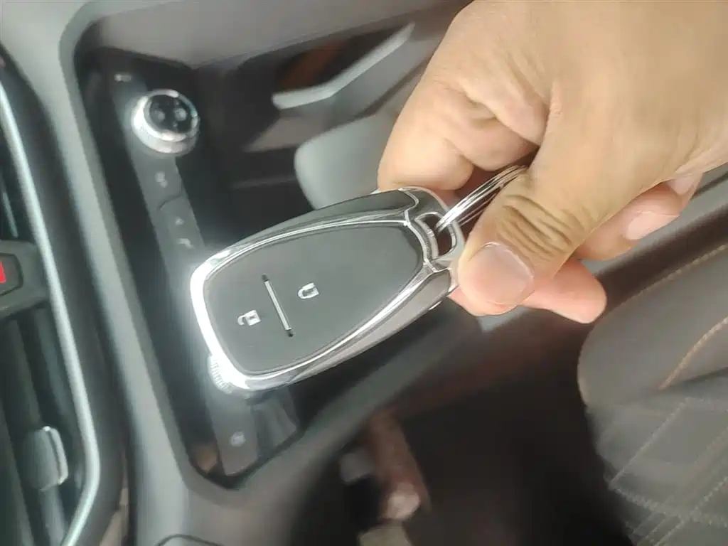 Chevrolet Volando 2019 530T Automatic Power Enjoyment Edition (5+2 seater) China VI фото 9