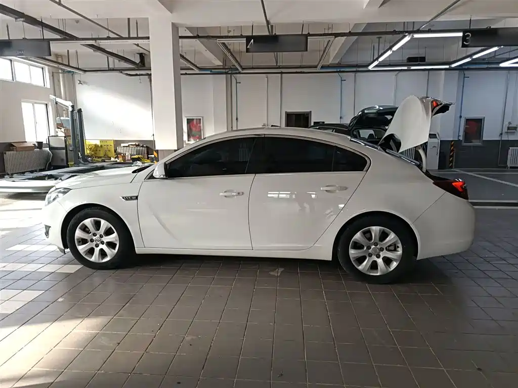 Buick Regal 2015 1.6T Leading Tech Edition фото 5