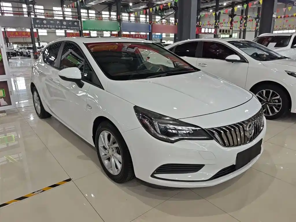 Buick Verano 2016 Hatchback 15S Auto Progressive фото 22
