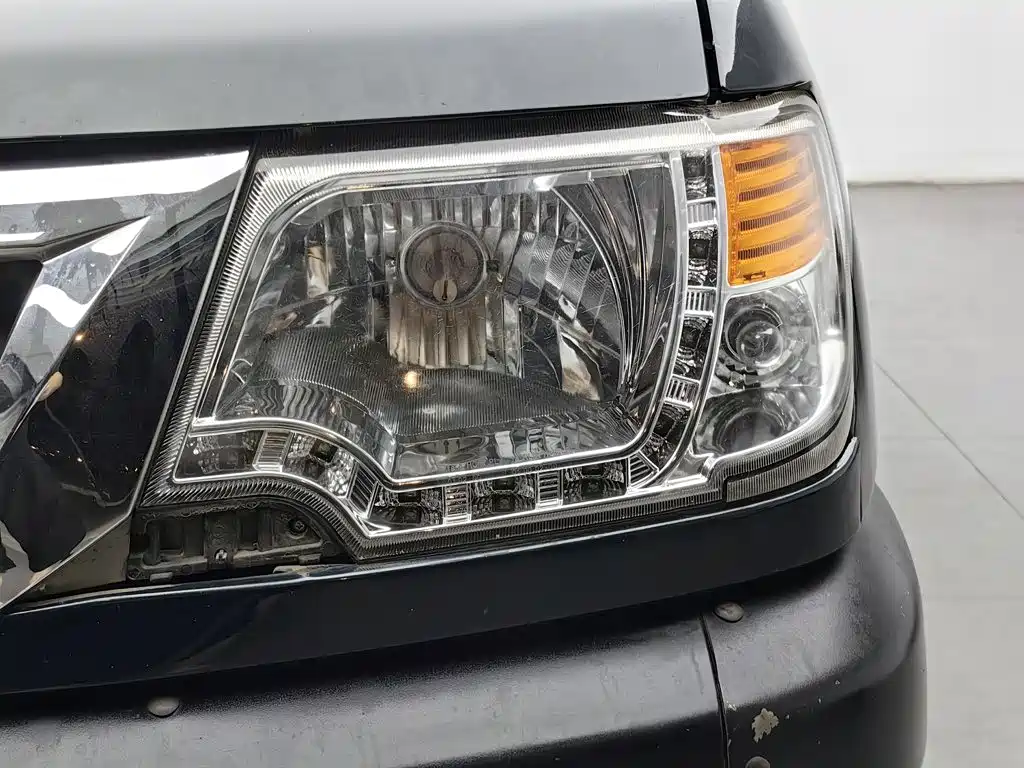 Dongfeng Ruiqi 2016 2015 2.8T Xingye Edition 2WD Standard ZD28D11-4DA